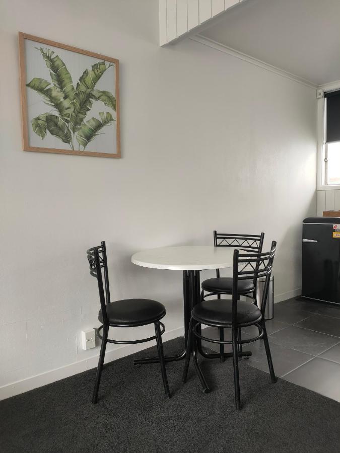 The Avenue Hotel Whanganui Exterior foto